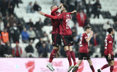 Beşiktaş sıklet farkını gösterdi, son 16 biletini aldı