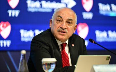 Büyükekşi yeni projeyi açıkladı: Dijital futbolcu bilgi sistemi