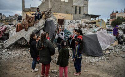 Gazze: İsrail UAD kararını yok sayıyor, Batılı ülkeler UNRWA’ya desteği durduruyor